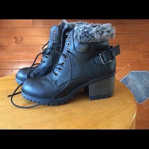 Black Chunky Heeled Shoes